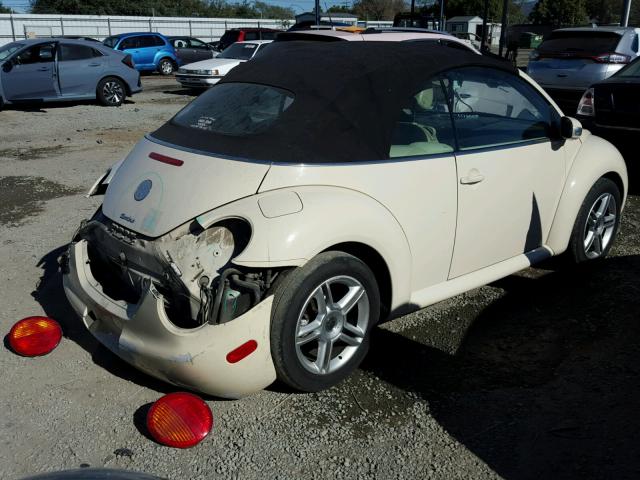 3VWCD31Y95M318210 - 2005 VOLKSWAGEN NEW BEETLE 白色 照片 4