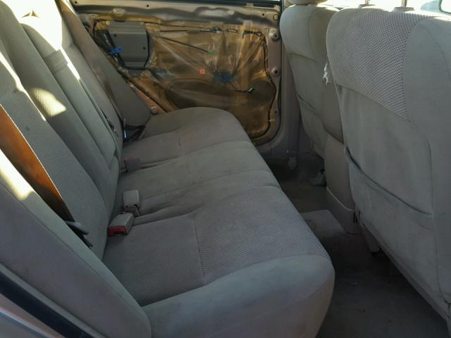 JTDBF30K720044672 - 2002 TOYOTA CAMRY LE 金色 照片 6