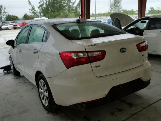 KNADM4A35G6553947 - 2016 KIA RIO LX WHITE photo 3