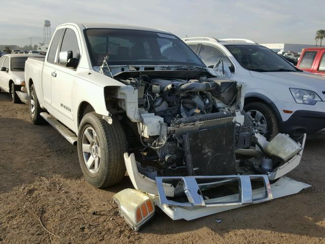 1N6BA06A55N547858 - 2005 NISSAN TITAN XE WHITE photo 1