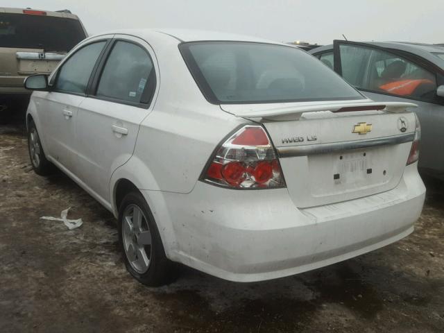 KL1TD56688B042675 - 2008 CHEVROLET AVEO BASE WHITE photo 3