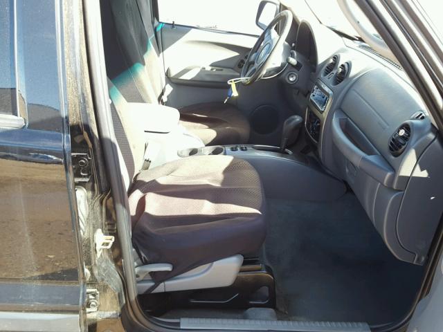 1J4GK38K66W110907 - 2006 JEEP LIBERTY RE BLACK photo 5