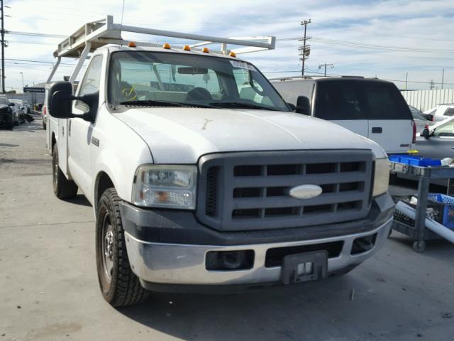 1FDSF34595EB65646 - 2005 FORD F350 SRW S WHITE photo 1