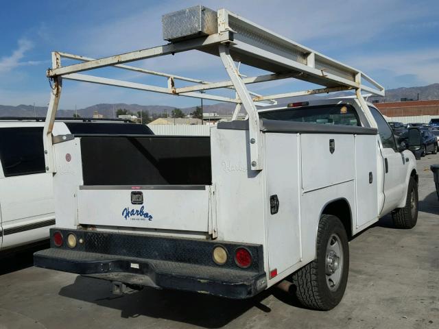 1FDSF34595EB65646 - 2005 FORD F350 SRW S WHITE photo 4