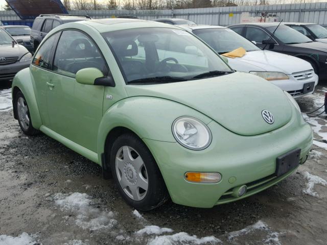 3VWCS21C91M422369 - 2001 VOLKSWAGEN NEW BEETLE 绿色 照片 1