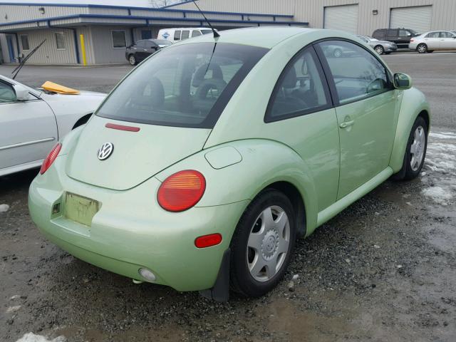 3VWCS21C91M422369 - 2001 VOLKSWAGEN NEW BEETLE GREEN photo 4