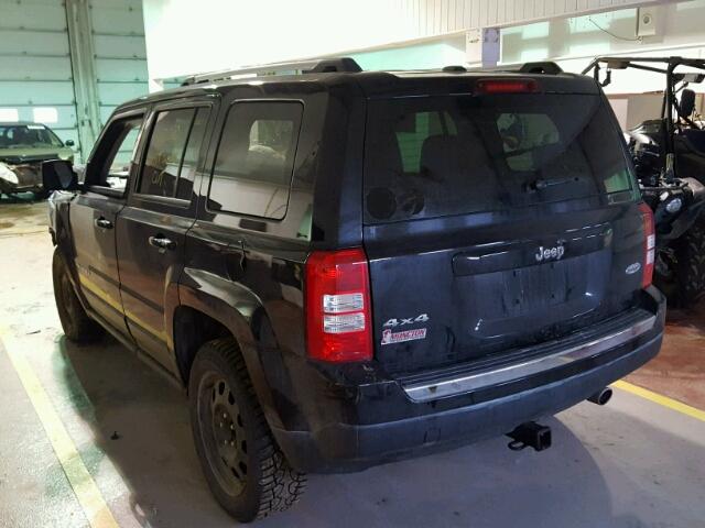 1C4NJRAB4GD809818 - 2016 JEEP PATRIOT BLACK photo 3