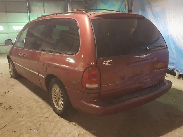 1C4GP64L8YB699685 - 2000 CHRYSLER TOWN & COU RED photo 3