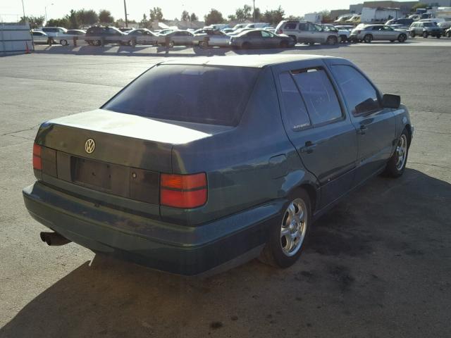 3VWRB81H8VM000723 - 1997 VOLKSWAGEN JETTA GL GREEN photo 4