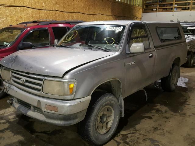 JT4VD20C9P0010911 - 1993 TOYOTA T100 SR5 SILVER photo 2