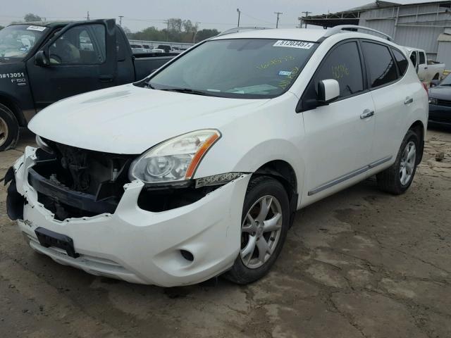 JN8AS5MT2BW164578 - 2011 NISSAN ROGUE S WHITE photo 2