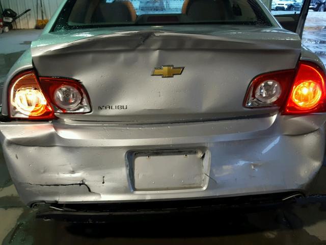 1G1ZA5E11BF348384 - 2011 CHEVROLET MALIBU LS Gümüş foto 9