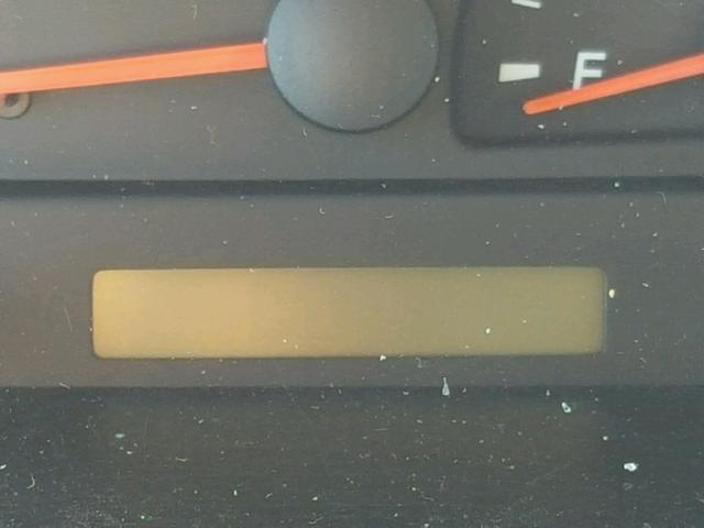 JTDBE32K720011462 - 2002 TOYOTA CAMRY LE Blau Foto 8