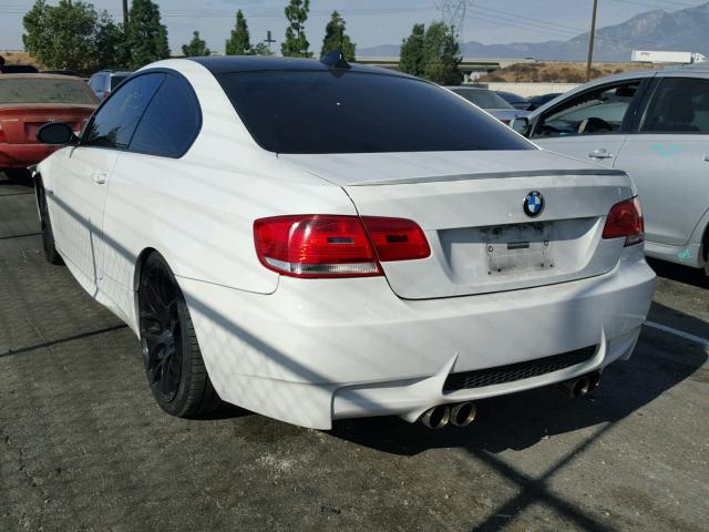 WBAWB33538P132084 - 2008 BMW 328 I WHITE photo 3