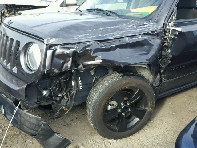 1C4NJPBA3FD349513 - 2015 JEEP PATRIOT SP GRAY photo 9