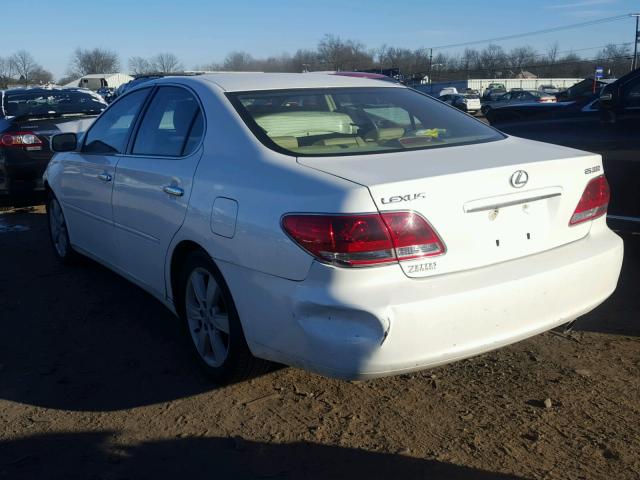 JTHBA30G665156025 - 2006 LEXUS ES 330 WHITE photo 3