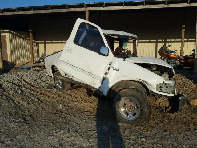 1FTDX18W2VND00676 - 1997 FORD F150 WHITE photo 1