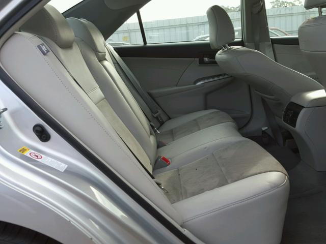 4T1BD1FK8DU075583 - 2013 TOYOTA CAMRY HYBR SILVER photo 6