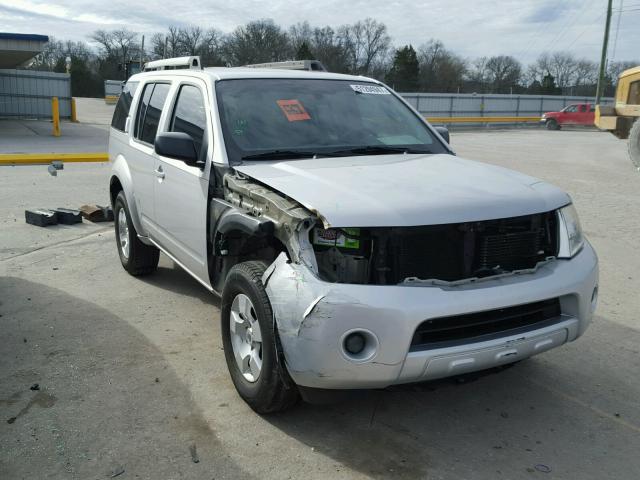 5N1AR18U48C637230 - 2008 NISSAN PATHFINDER SILVER photo 1