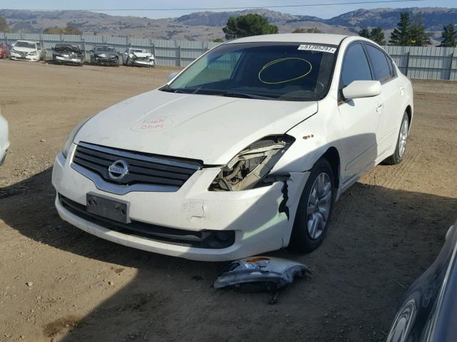 1N4AL21E69N451442 - 2009 NISSAN ALTIMA 2.5 WHITE photo 2