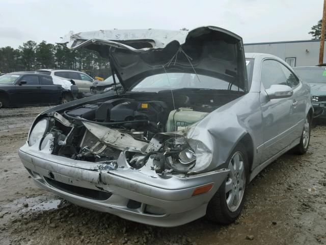 WDBLJ65G2YF141386 - 2000 MERCEDES-BENZ CLK 320 SILVER photo 2