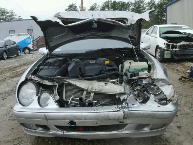 WDBLJ65G2YF141386 - 2000 MERCEDES-BENZ CLK 320 SILVER photo 9