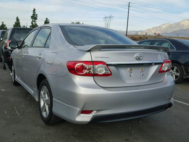 2T1BU4EE3BC599574 - 2011 TOYOTA COROLLA BA SILVER photo 3