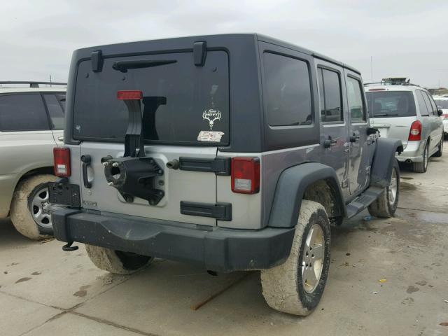 1C4BJWDG6DL654151 - 2013 JEEP WRANGLER U GRAY photo 4