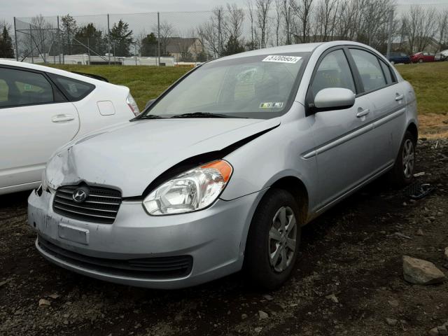 KMHCN4AC4BU611896 - 2011 HYUNDAI ACCENT GLS SILVER photo 2