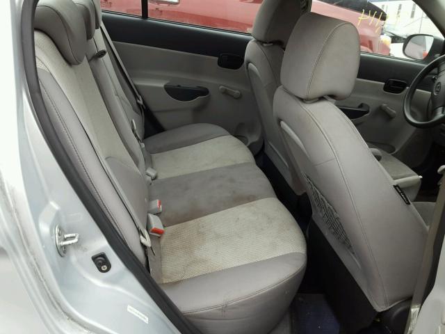 KMHCN4AC4BU611896 - 2011 HYUNDAI ACCENT GLS SILVER photo 6