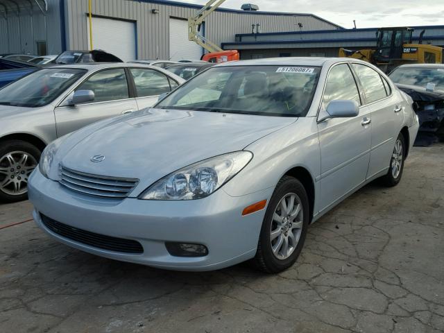 JTHBF30G420057597 - 2002 LEXUS ES 300 SILVER photo 2