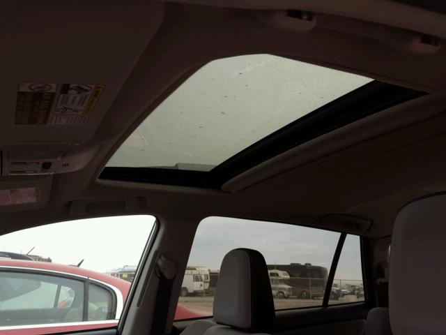 2T3WFREV6HW341301 - 2017 TOYOTA RAV4 XLE SILVER photo 9