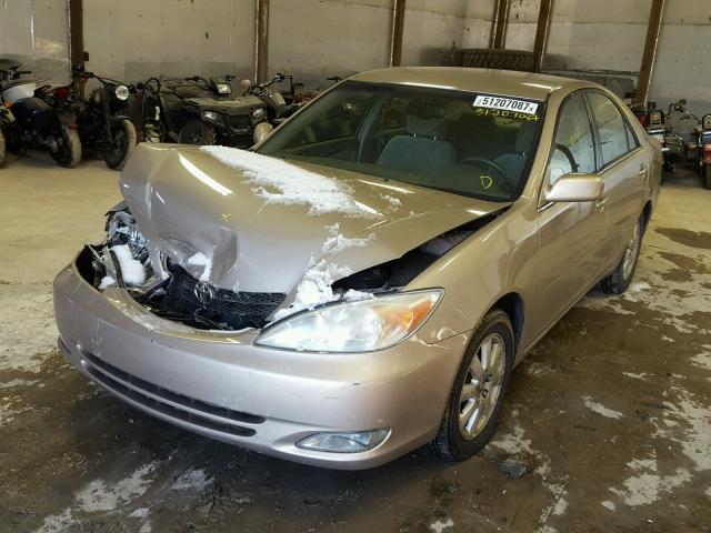 4T1BE32K24U842343 - 2004 TOYOTA CAMRY LE TAN photo 2