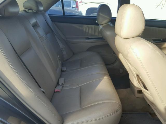 4T1BF32K02U520634 - 2002 TOYOTA CAMRY LE 灰色 照片 6