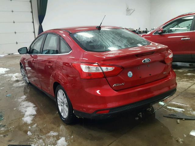 1FAHP3H26CL266167 - 2012 FORD FOCUS SEL RED photo 3