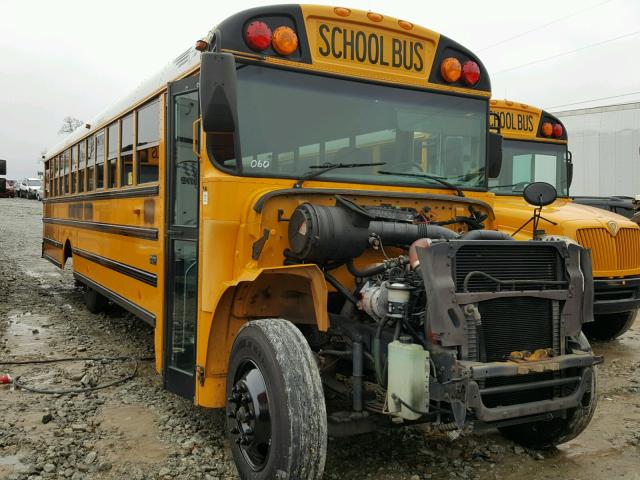 4DRBUAFN76B206866 - 2006 IC CORPORATION 3000 黄色 照片 1