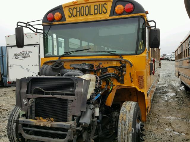 4DRBUAFN76B206866 - 2006 IC CORPORATION 3000 黄色 照片 2