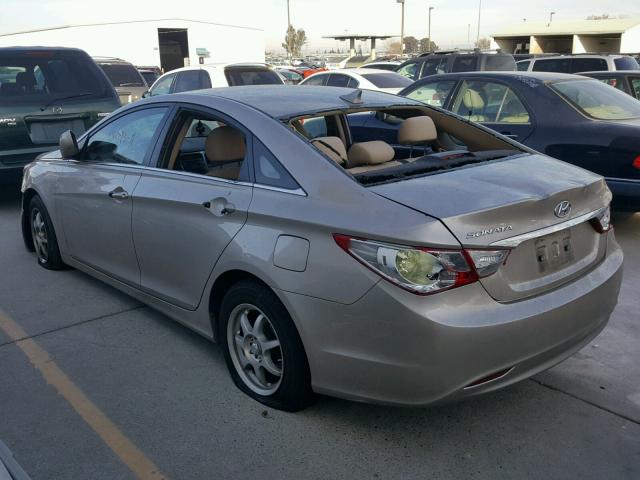 5NPEB4AC6BH080958 - 2011 HYUNDAI SONATA GLS GOLD photo 3