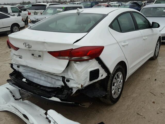 5NPD74LF0HH185900 - 2017 HYUNDAI ELANTRA SE WHITE photo 4