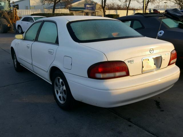 1YVGF22C1W5687785 - 1998 MAZDA 626 DX WHITE photo 3