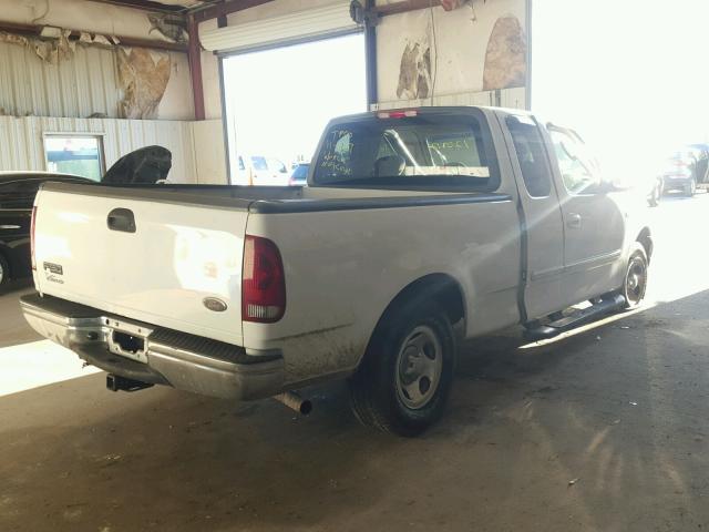 1FTRX17203NB88672 - 2003 FORD F150 WHITE photo 4