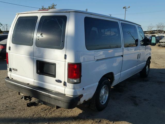 1FTRE14203HA37114 - 2003 FORD ECONOLINE WHITE photo 4