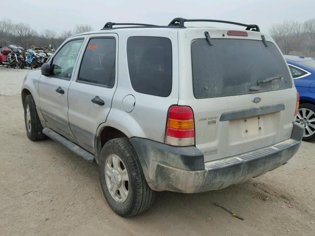 1FMCU93124KA95175 - 2004 FORD ESCAPE XLT SILVER photo 3