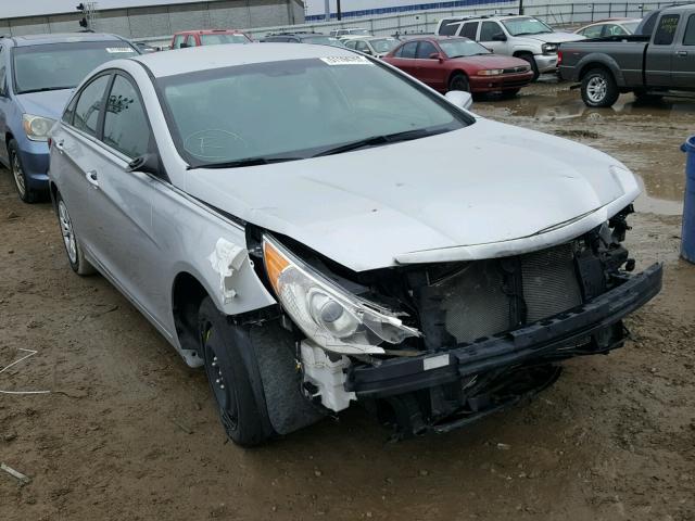 5NPEB4AC0DH555958 - 2013 HYUNDAI SONATA GLS SILVER photo 1