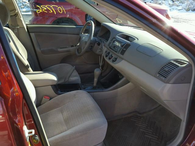JTDBE30K240261617 - 2004 TOYOTA CAMRY LE ბურგუნდია ფოტო 5