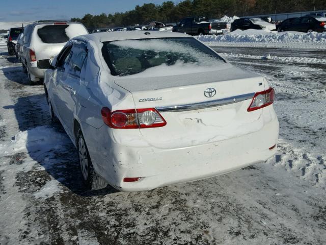 2T1BU4EE4BC737364 - 2011 TOYOTA COROLLA BA WHITE photo 3