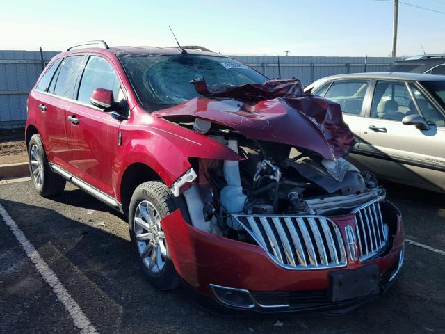 2LMDJ6JK2DBL43995 - 2013 LINCOLN MKX RED photo 1