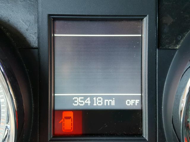 2C4RC1BG7DR692736 - 2013 CHRYSLER TOWN & COU SILVER photo 8