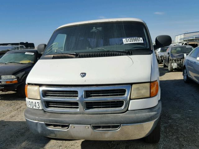 2B5WB35Z0WK142524 - 1998 DODGE RAM WAGON WHITE photo 9