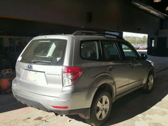 JF2SHABC5BH738350 - 2011 SUBARU FORESTER 2 SILVER photo 4